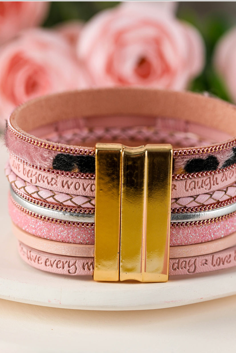 Love letter magnetic bracelet ๐